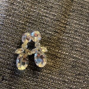 Elegant Silver Crystal Drop Earrings